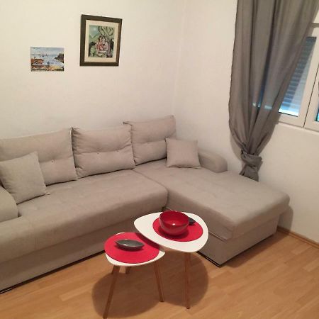 Apartman Lili 采蒂涅 外观 照片